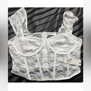 Faded Rose nwt size large White Lace Top